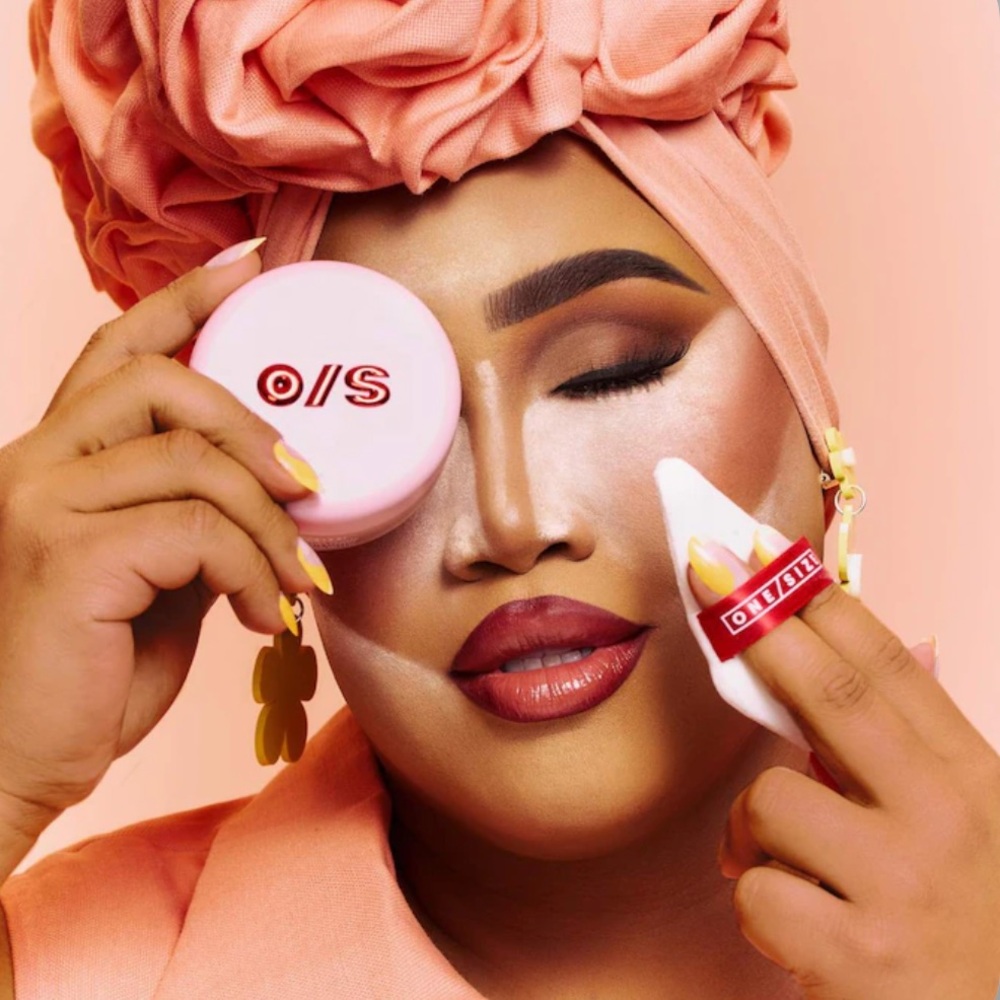 ONE/SIZE By Patrick Starrr Ultima Blurring Setting Powder In Ultra Pink - Picture 2 of 16